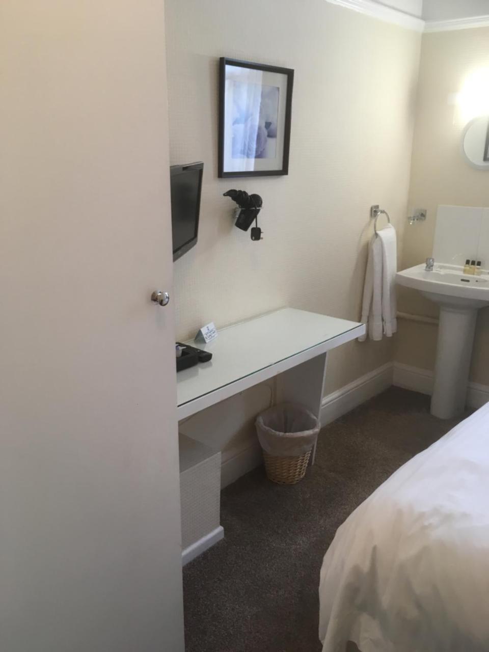 Small Single Room