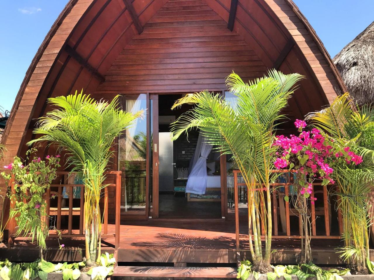 One-Bedroom Bungalow,738397372:JPEG