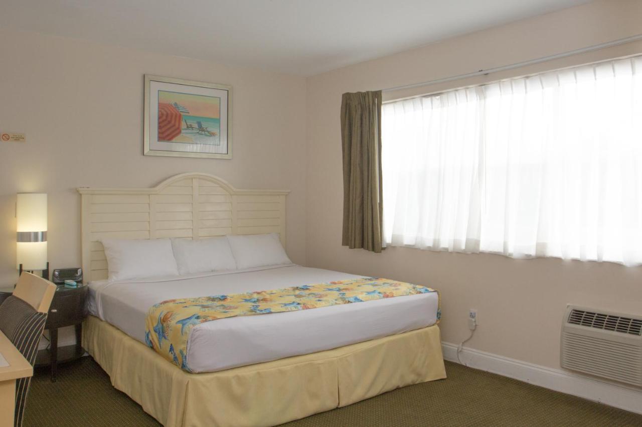 Superior King with Kitchenette- Free Parking,1227137393:JPEG