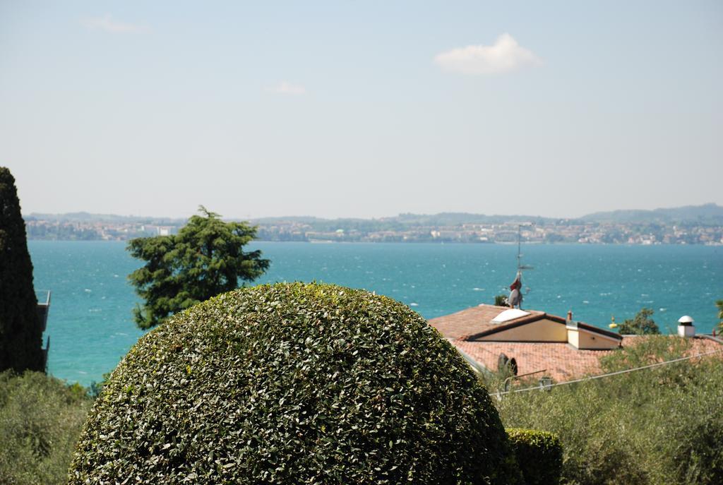 Deluxe Double or Twin Room with Lake View