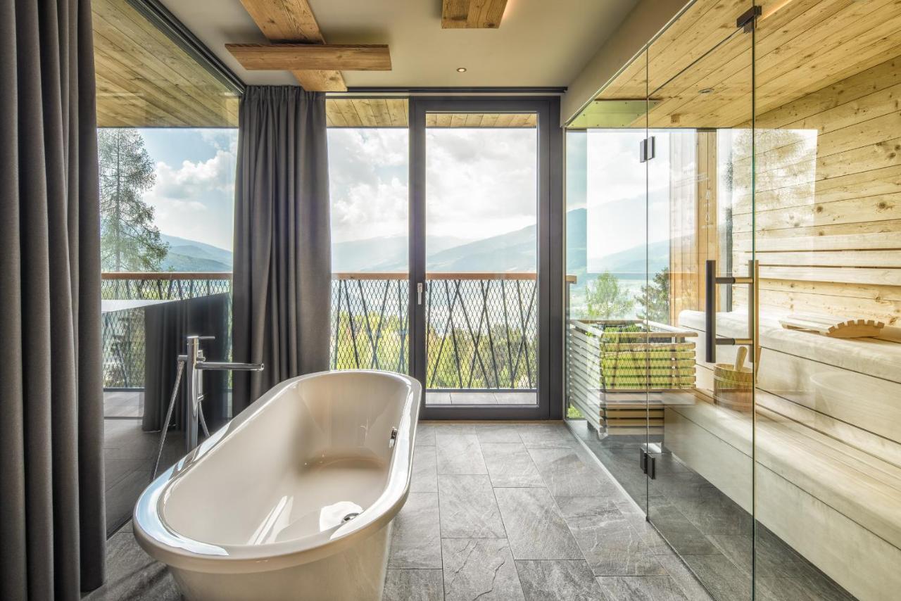 Suite Deluxe avec Baignoire Spa