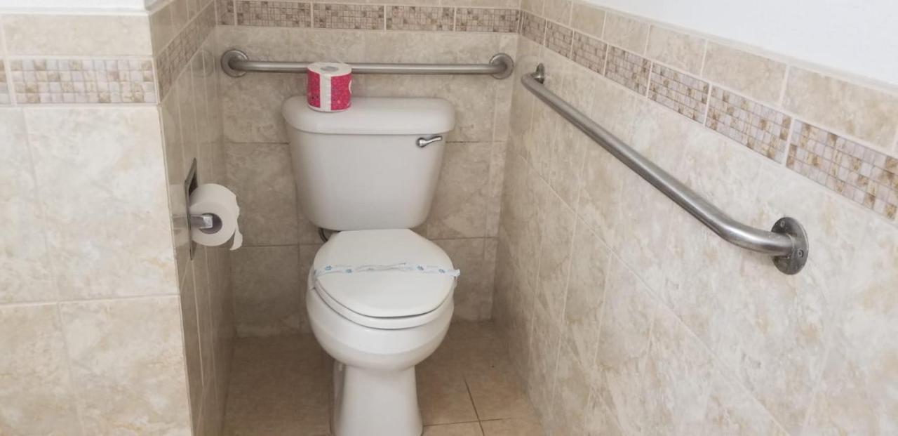 Single Room Disability Access,742634659:JPEG