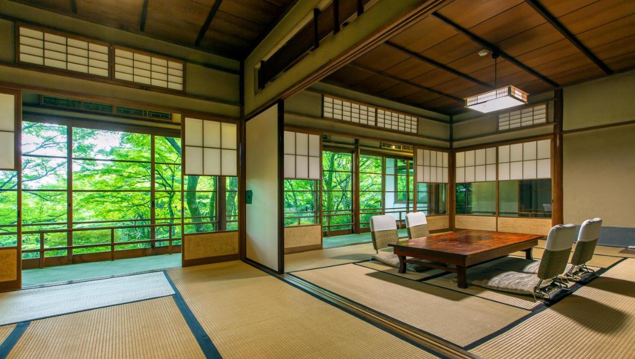 Suite de estilo japonés con baño de aguas termales - Villa