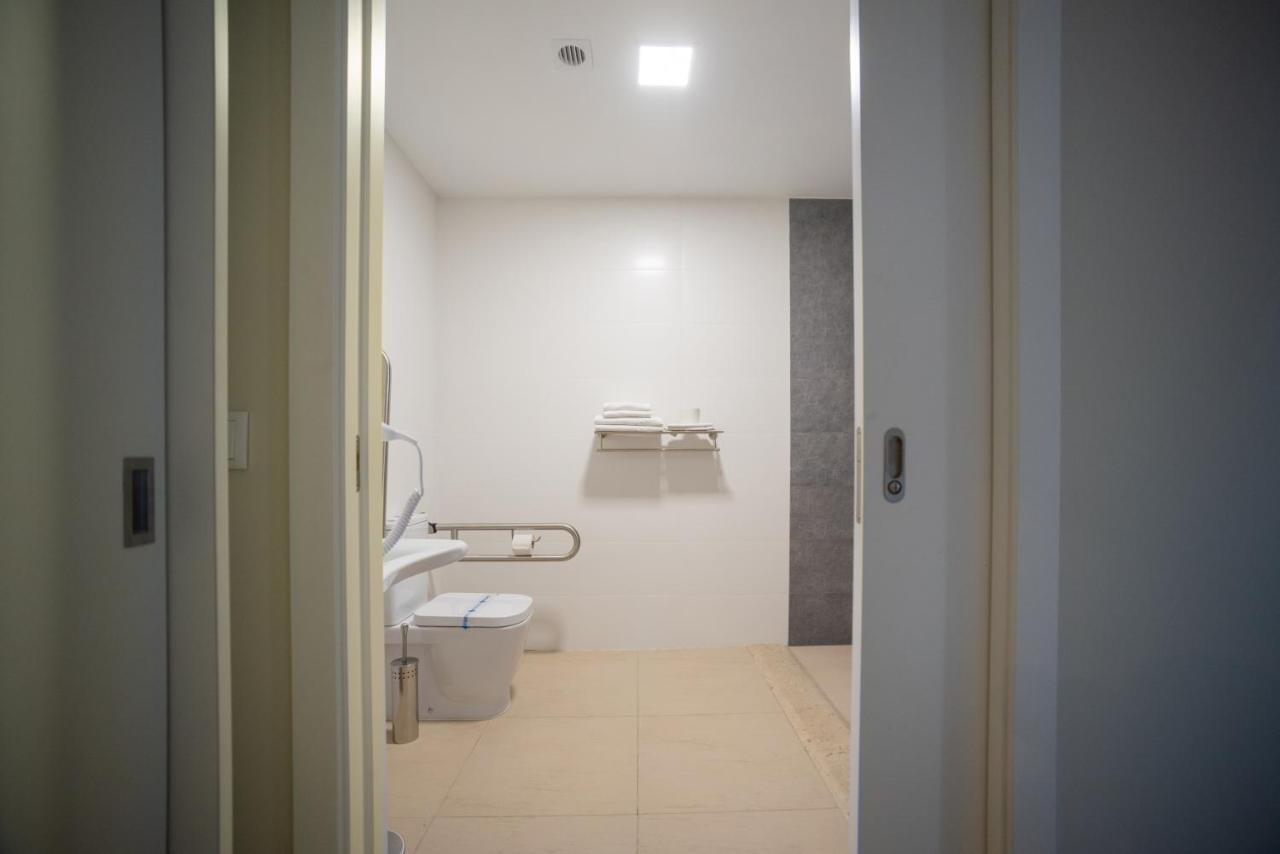 Double Room - Disability Access,746790470:JPEG