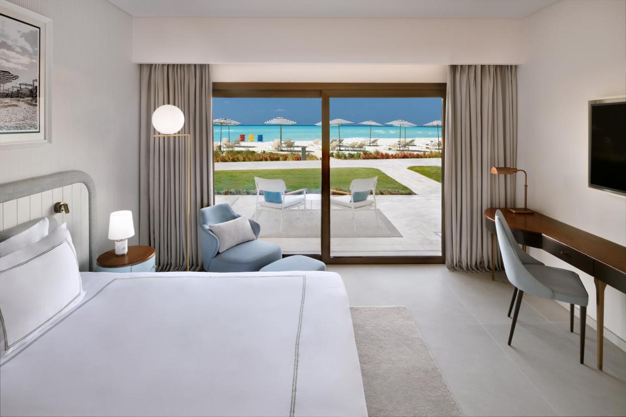 Deluxe Room With Beach Access