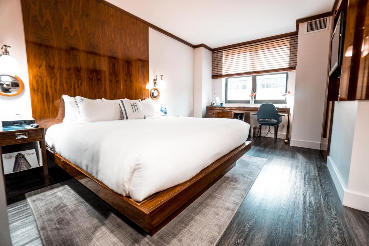 Deluxe King Room,747234383:JPEG