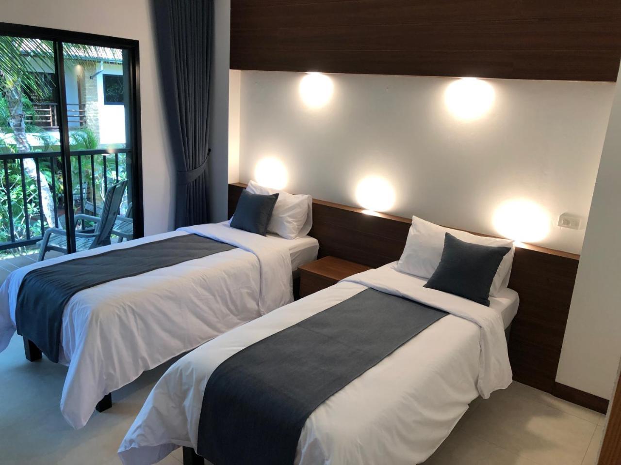 Deluxe Apartment,749381141:JPEG