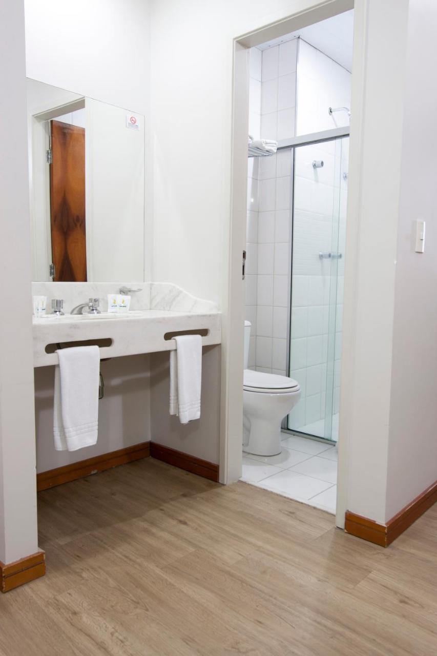 Standard Twin Apartment