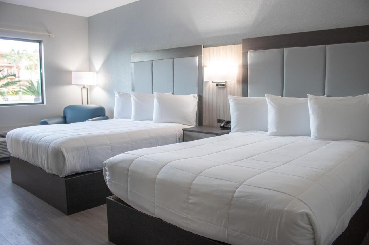 Quarto Queen com 2 Camas Queen-size