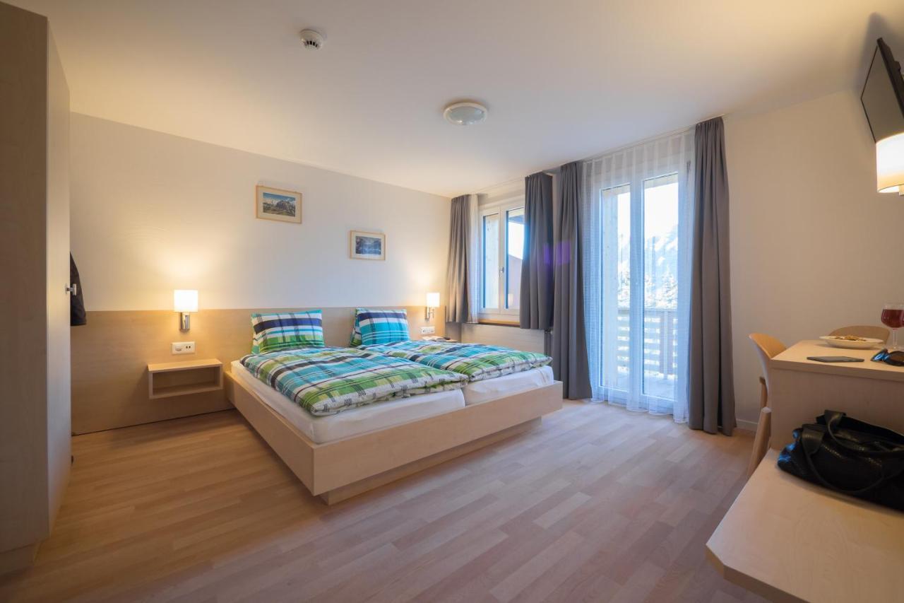 Deluxe Double Room Balcony Mountain View