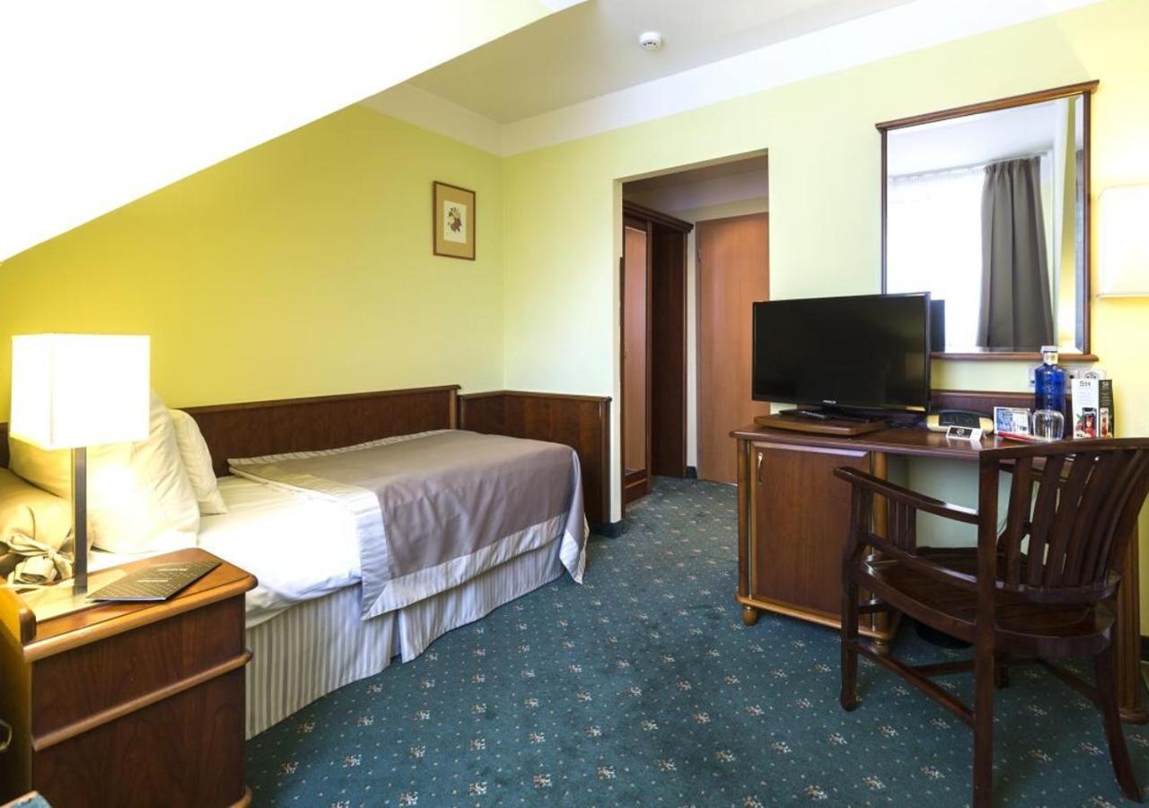 Standard Zweibettzimmer
