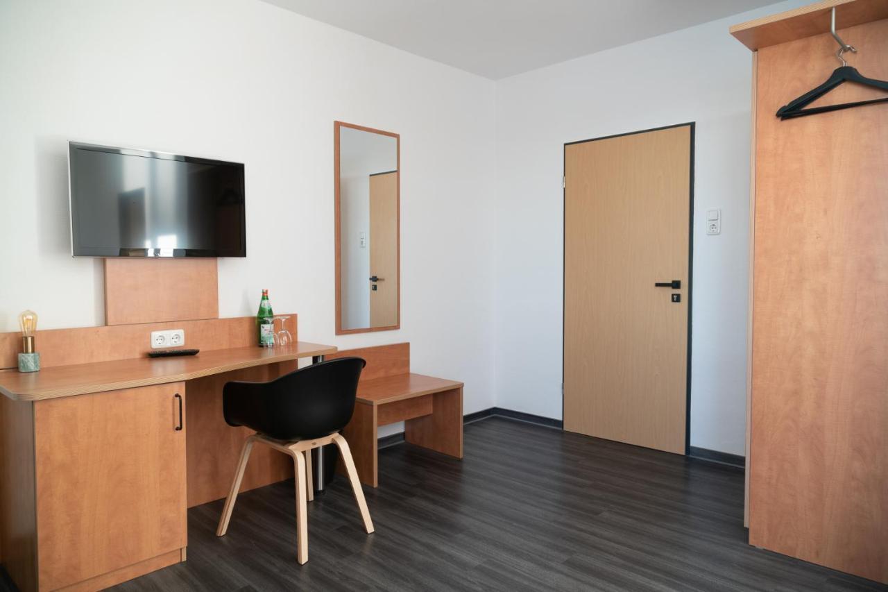 Doppelzimmer mit Balkon