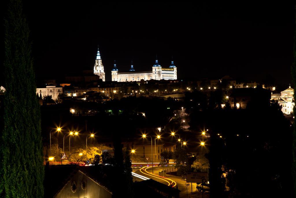Double or Twin Room with Extra Bed (2 Adults + 1 Child) with terrace