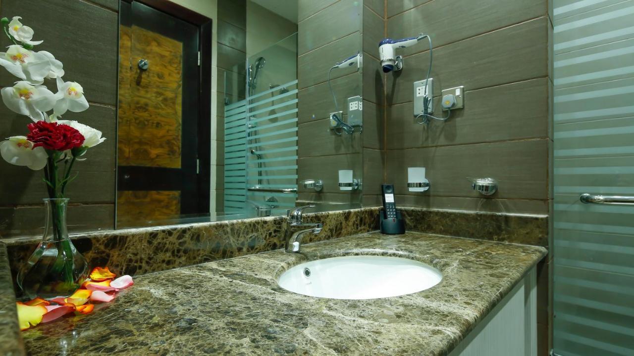 Superior King Room,754192924:JPEG