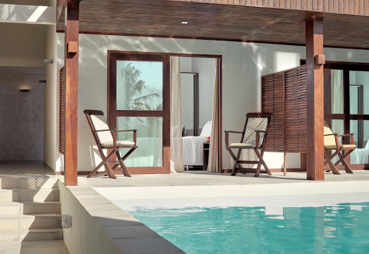 Habitación Deluxe con acceso a la piscina