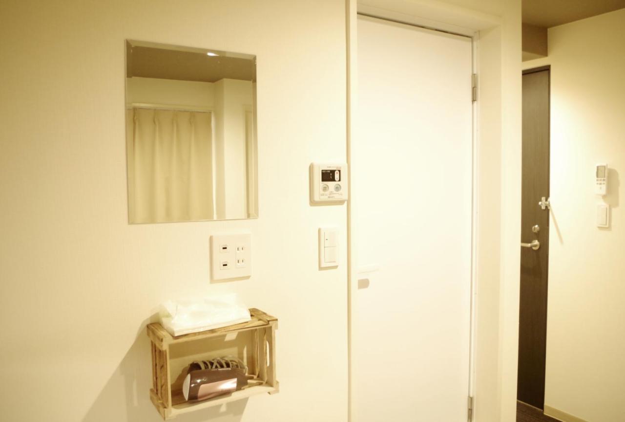 Twin Room with Balcony #02