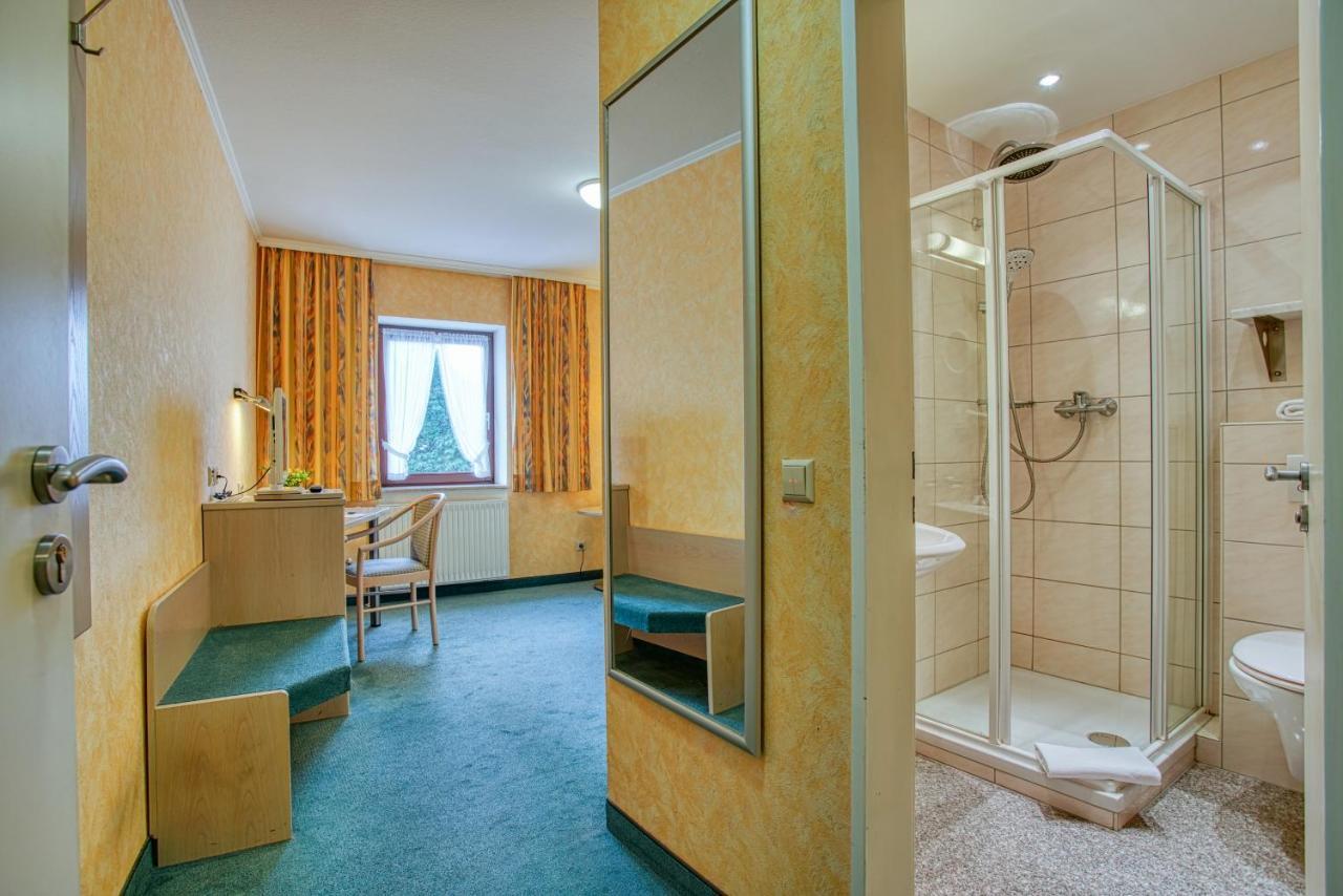 Comfort Single Room Shower,755194846:JPEG