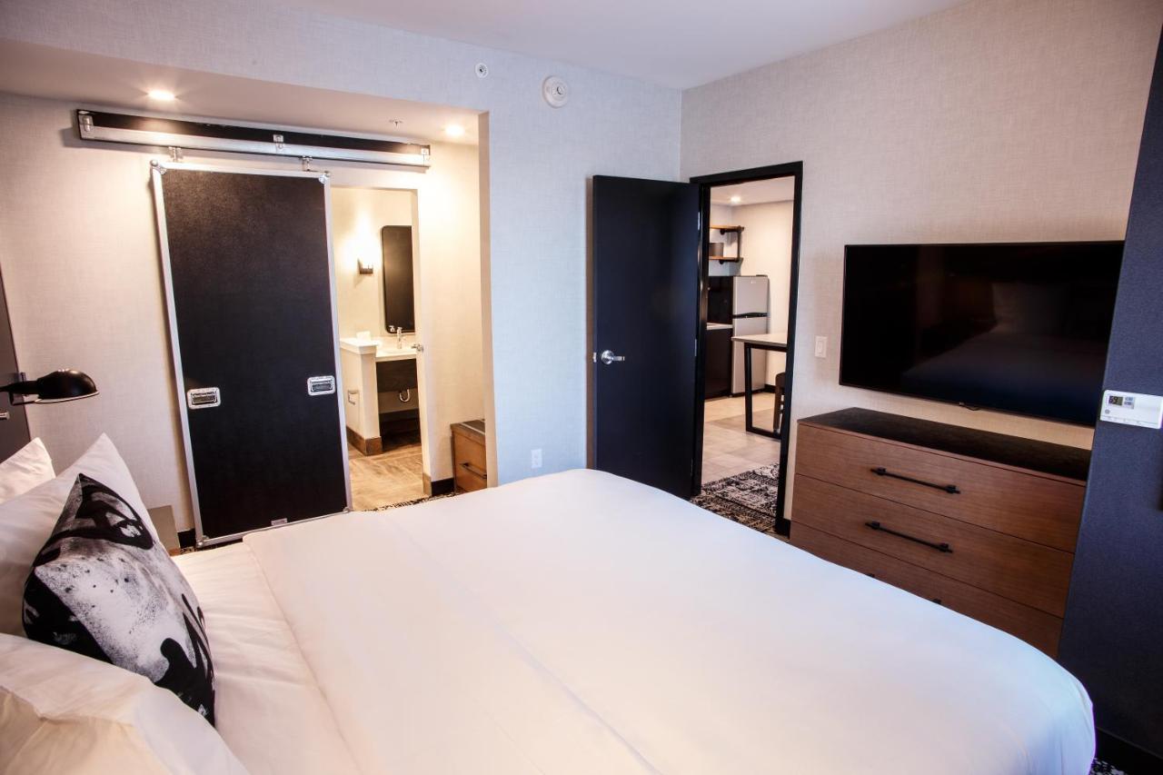 Diamond King Suite
