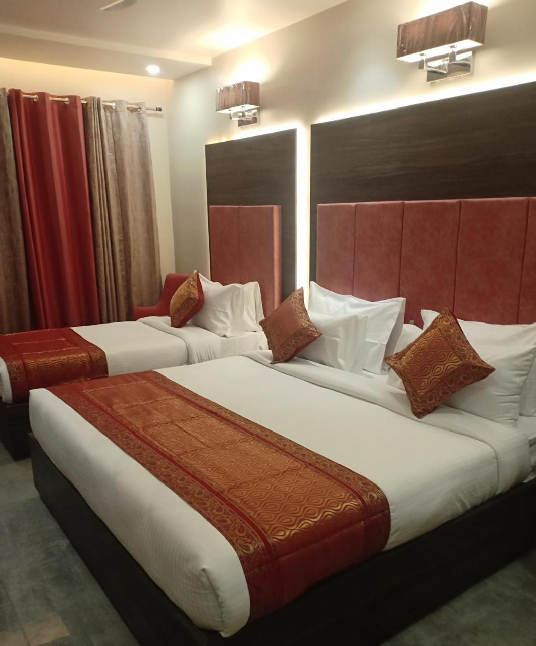 Deluxe Family Suite