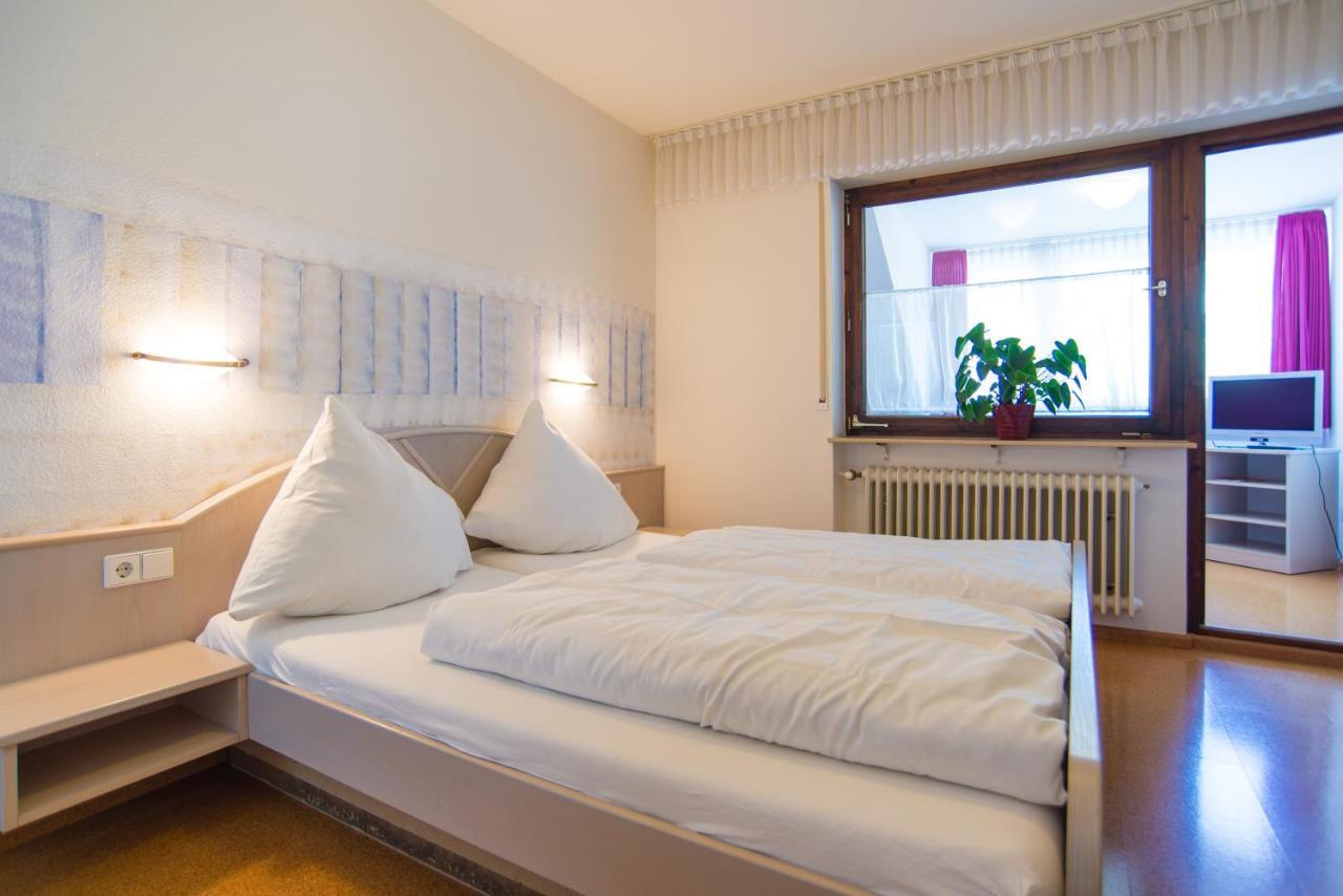 Large Double Room,756843319:JPEG