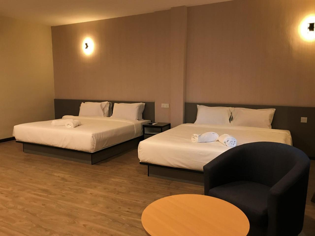 Premium Quadruple Room