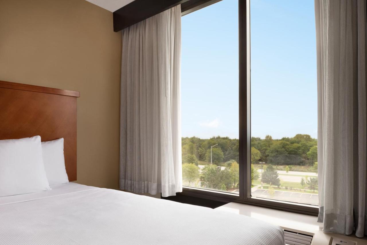 King Room with Sofa Bed - High Floor