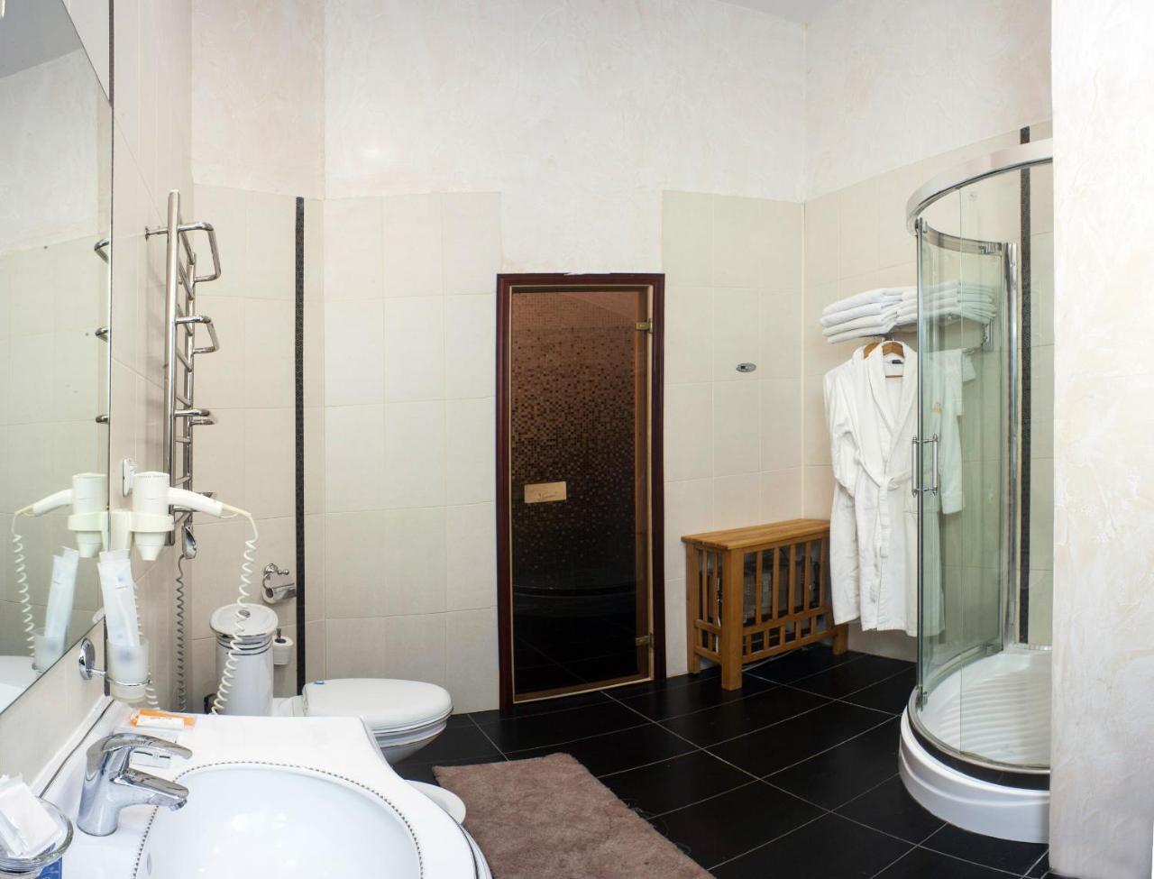 Junior Suite with Balcony