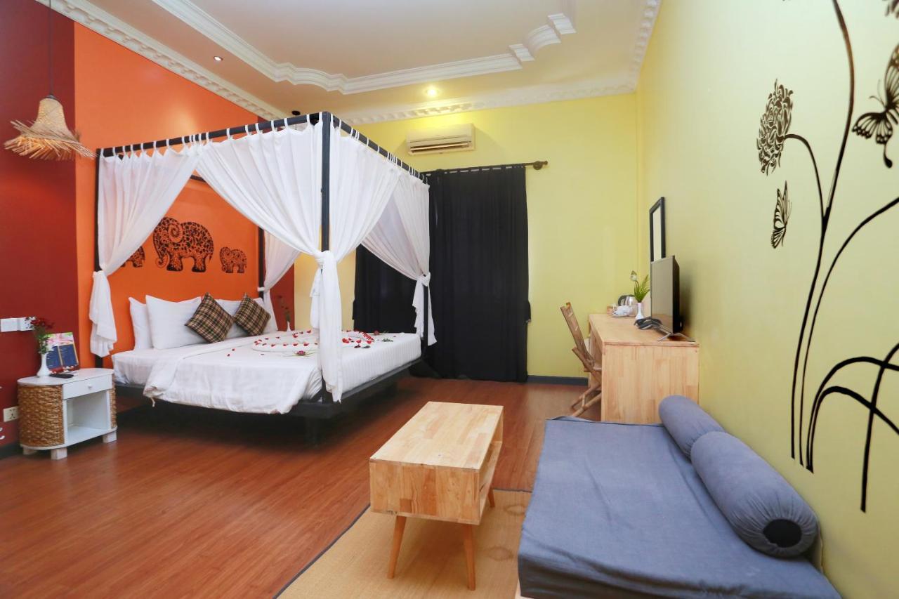 Deluxe Double or Twin Room @ Free Pickup