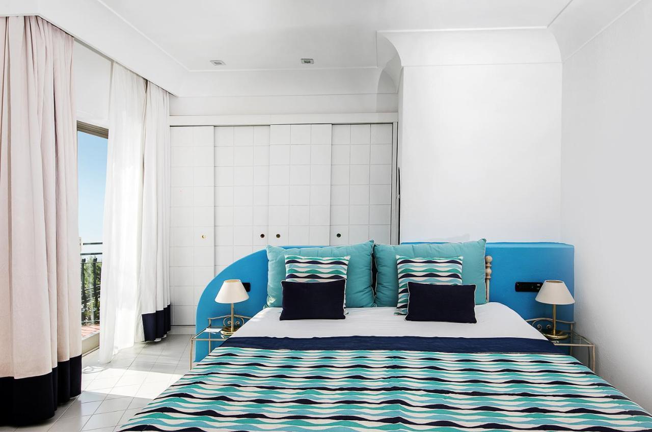 Junior Suite with Terrace and Sea View