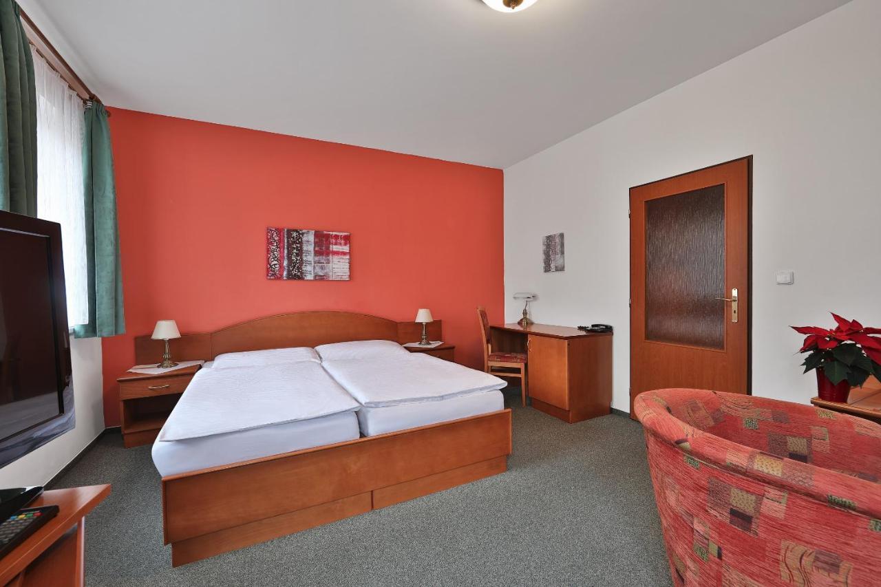 Superior Single Room