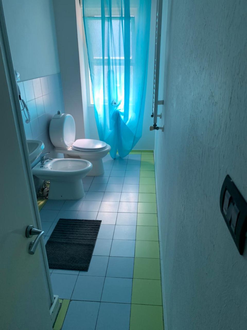Twin Room with Private External Bathroom