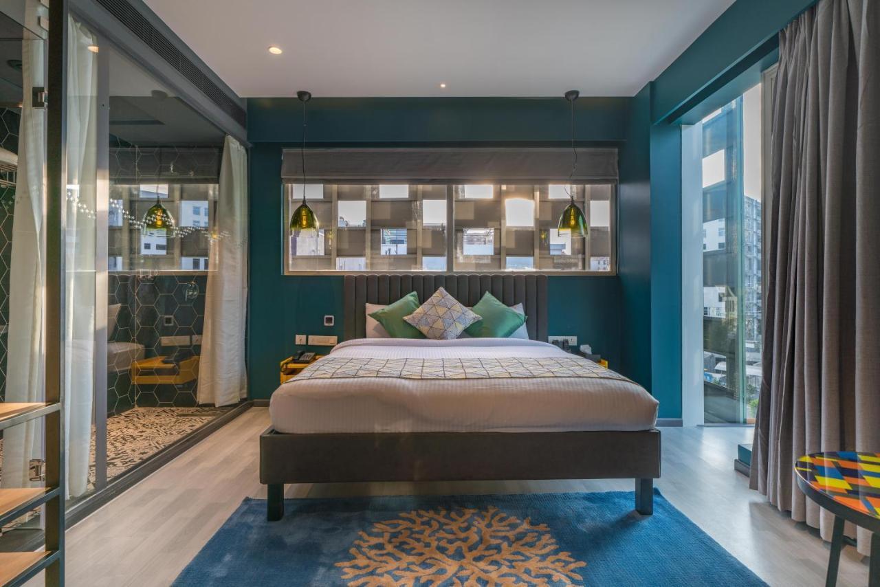 Suite with Garden View