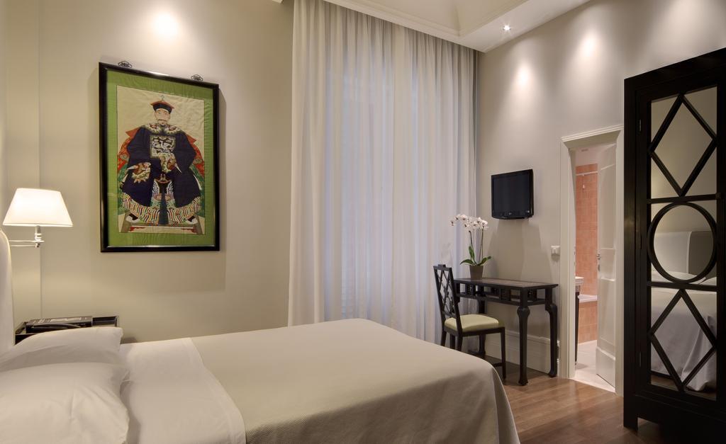 Classic Double or Twin Room
