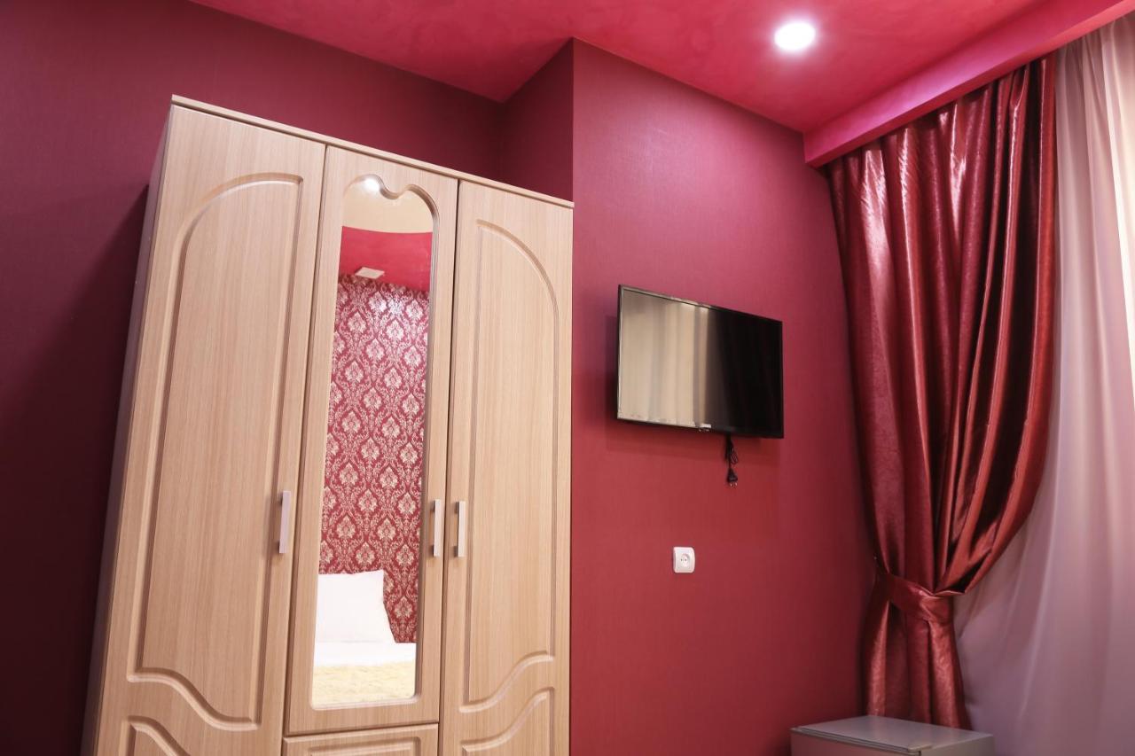 Double Room Private Bathroom