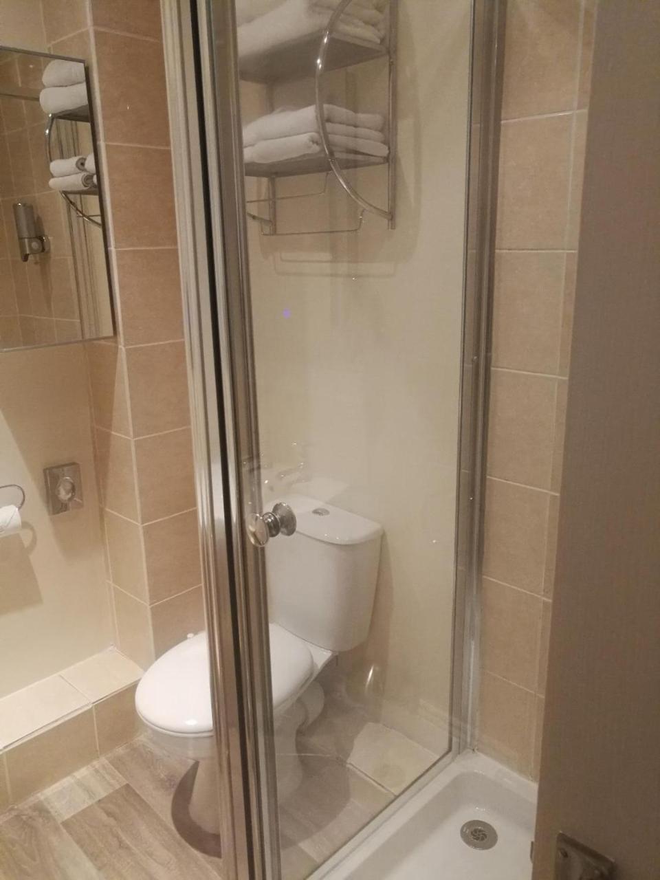 Single Room with Private Bathroom