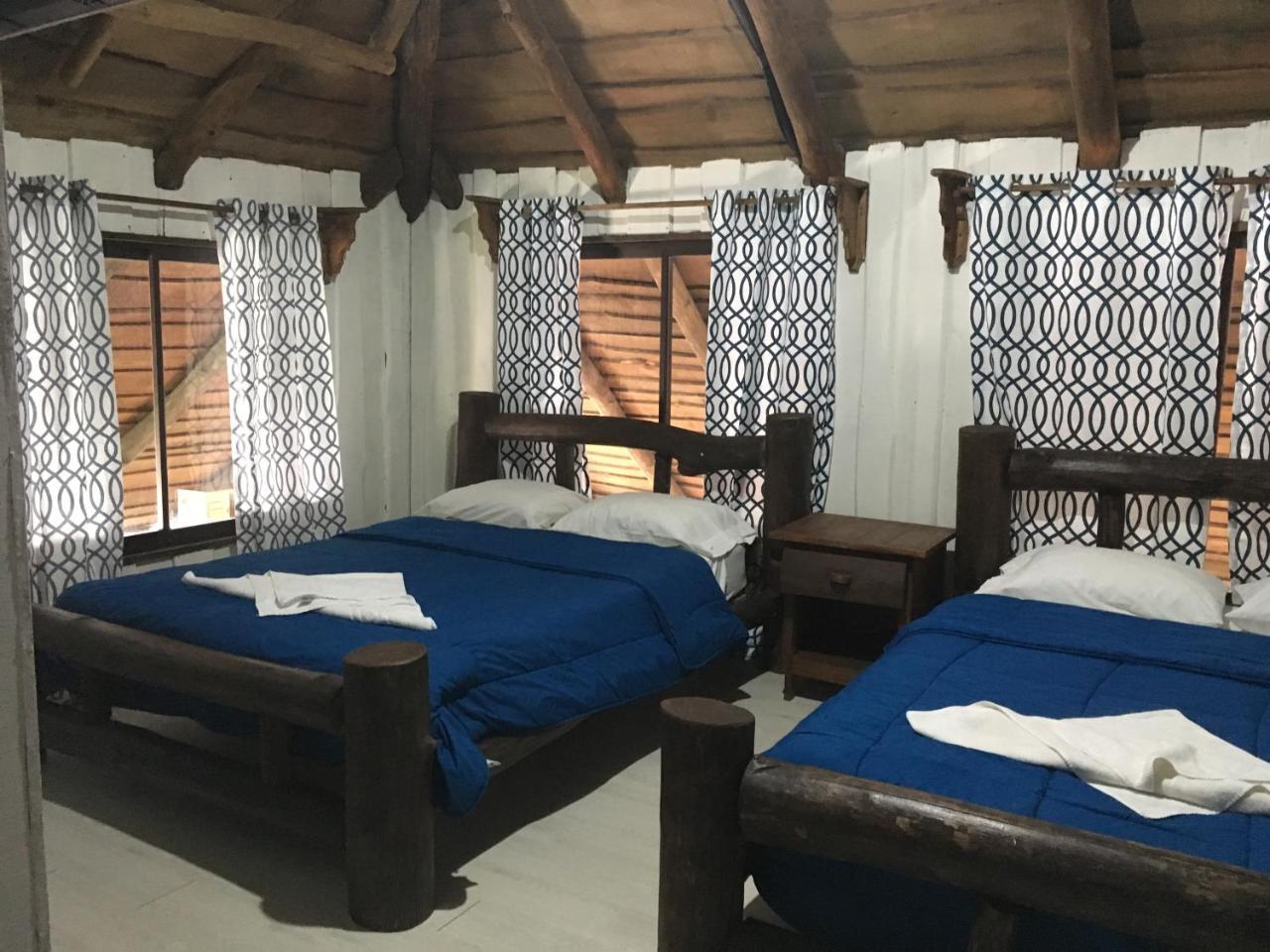 Twin Room,761448955:JPEG
