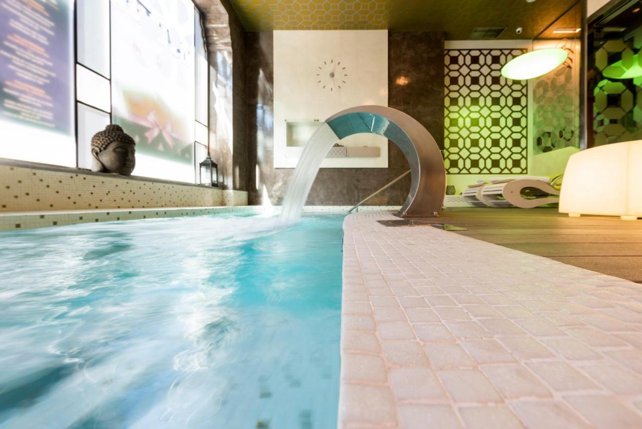 Double or Twin Room Spa Access