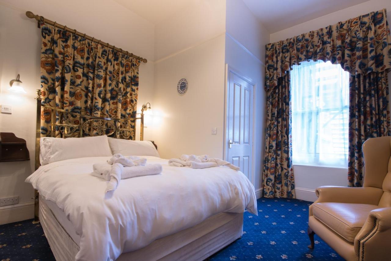 Double Room - First Floor