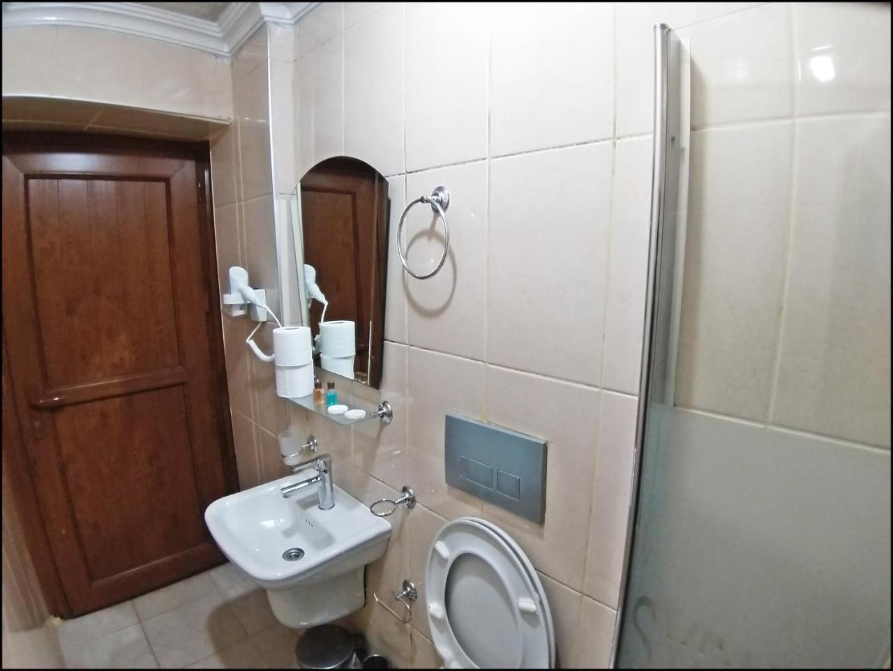 Double Room,763188847:JPEG