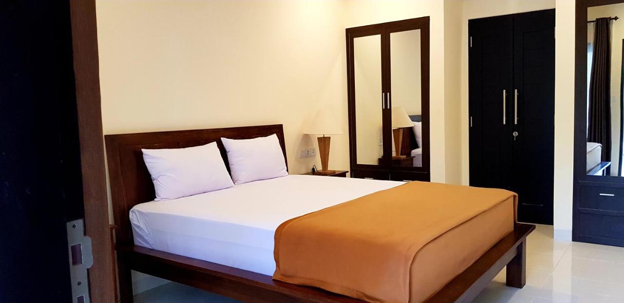 Double or Twin Room with Private Bathroom