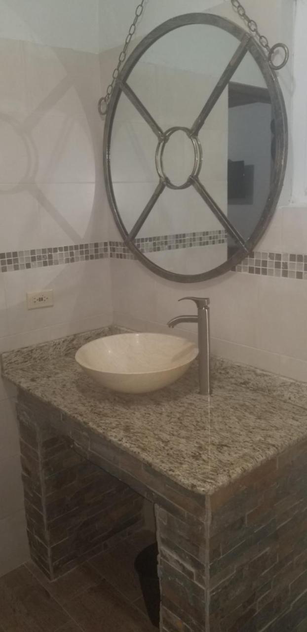 Deluxe Queen Suite