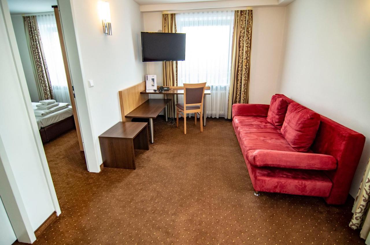 Chambre Familiale avec Salle de Bains Privative