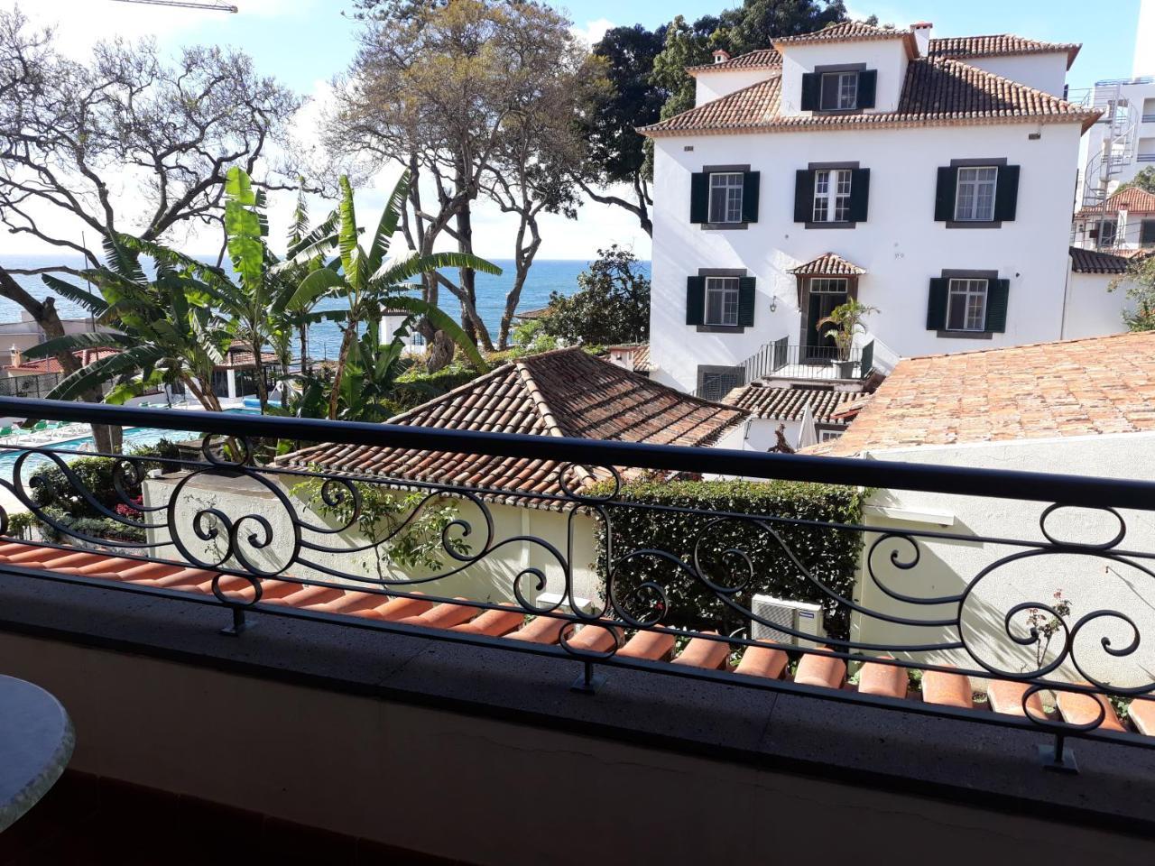 Superior Double or Twin Room with Balcony and Side Sea View,822638810:JPEG