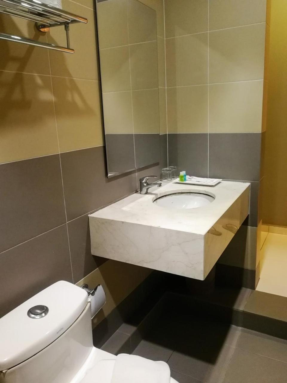 Deluxe Twin Room,766750615:JPEG