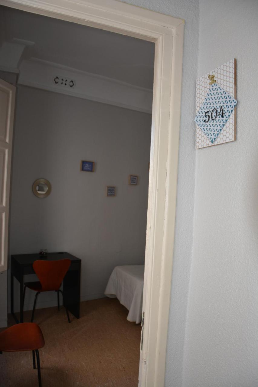Tweepersoonskamer met 2 Aparte Bedden