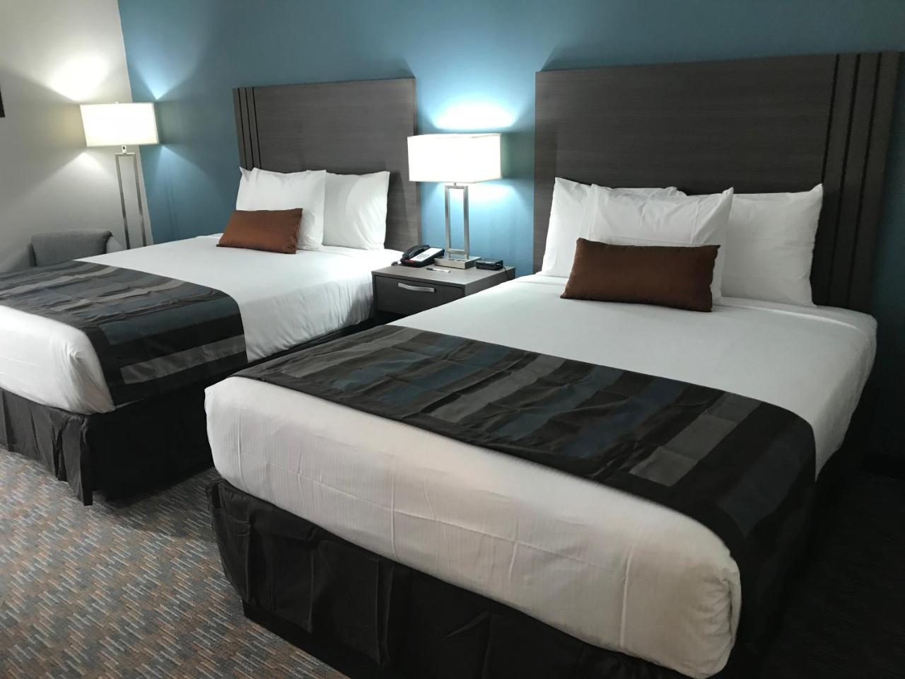 Queen Room with Two Queen Beds
