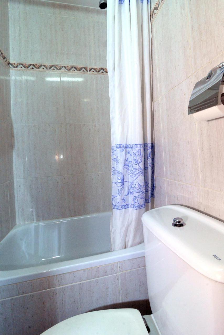 Single Room with External Bathroom
