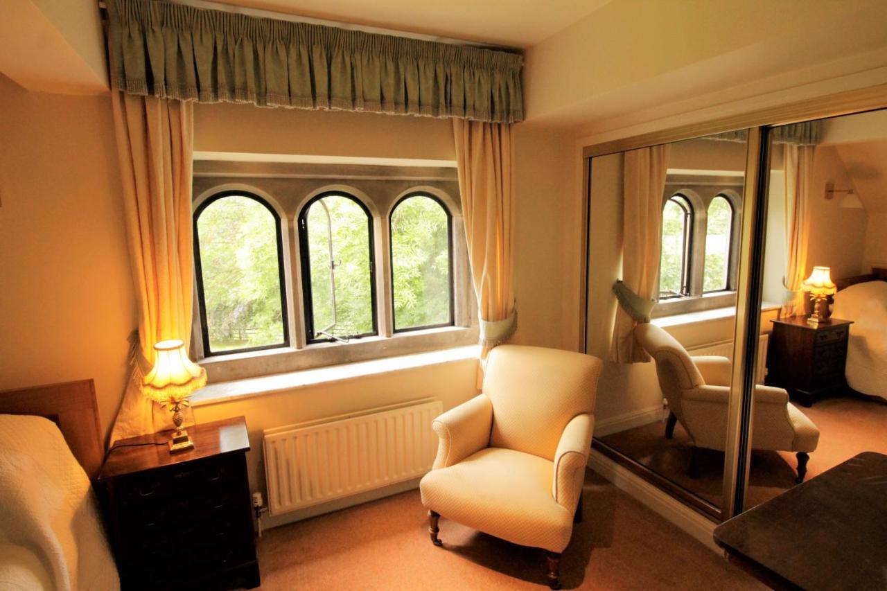 Main House - Family Suite - Large Double or Twin plus Single Room (No Pets)