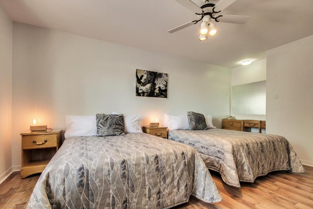 Chambre Standard avec 2 Lits Doubles