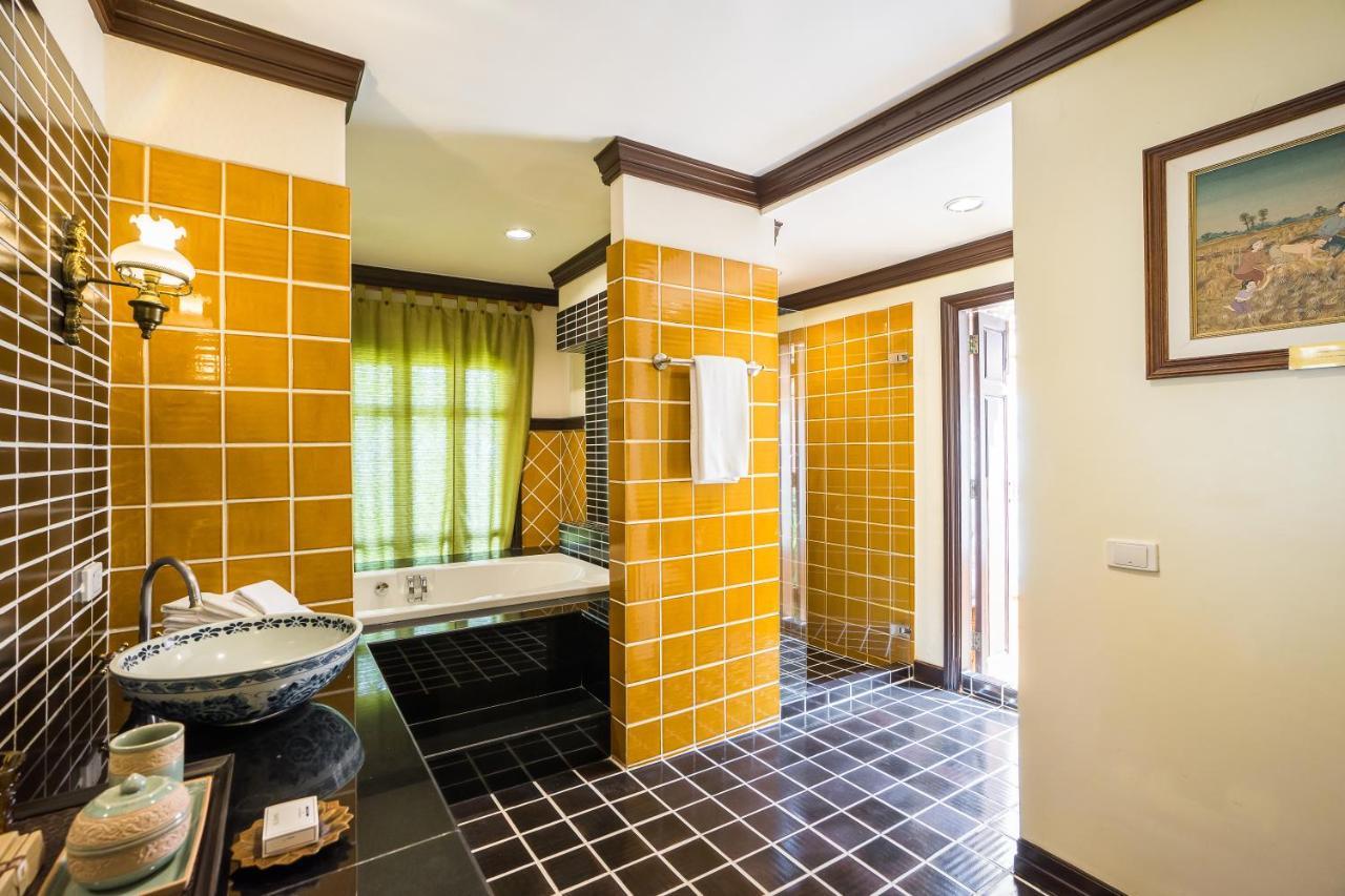 One-Bedroom Villa Pool view